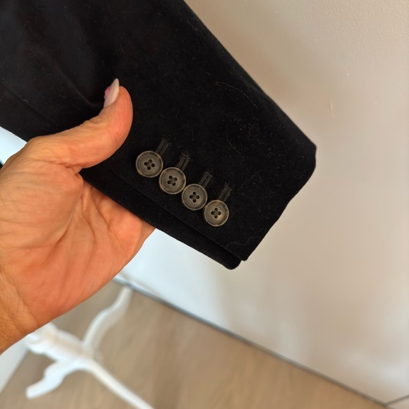 NWT JCREW black velvet blazer size 4. Too big for me - Picture 4 of 6